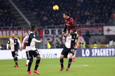 Milano, İtalya. 13 Şubat 2020. Coppa Italia yarı final ilk ayağı. Ac Milan ve Juventus Fc. Ac Milan 'dan Zlatan Ibrahimoviç. 