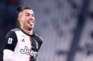 Torino, İtalya. 19 Ocak 2020. İtalyan Serisi A. Juventus Fc, Parma Calcio 'ya karşı. Juventus FC 'den Cristiano Ronaldo gol attıktan sonra kutluyor   