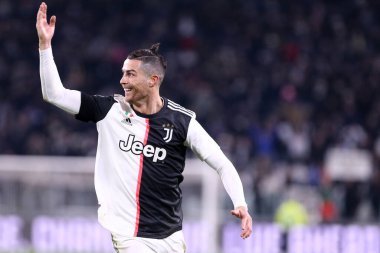 Torino, İtalya. 19 Ocak 2020. İtalyan Serisi A. Juventus Fc, Parma Calcio 'ya karşı. Juventus FC 'den Cristiano Ronaldo gol attıktan sonra kutluyor   