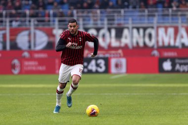 Milano, İtalya. 19 Ocak 2020. İtalyan Serisi A. Ac Milan, Udinese Calcio 'ya karşı. Ac Milan 'dan Theo Hernandez. 