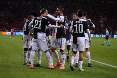 Leverkusen, Almanya. 11 Aralık 2019. Uefa Şampiyonlar Ligi 2019-20 Grup D. Juventus FC oyuncuları maçın sonunda kutlama yaptılar..   