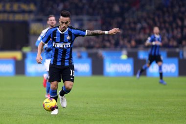 Milano, İtalya. 12 Şubat 2020. Coppa Italia yarı final ilk ayağı. Fc Internazionale, Ssc Napoli 'ye karşı. - Evet. FC Internazionale 'den Lautaro Martinez.