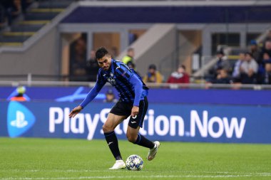 Milano, İtalya. 06 Kasım 2019. Uefa Şampiyonlar Ligi. Atalanta Calcio Manchester City Fc 'e karşı. Atalanta Bergamasca Calcio 'dan Josa Luis Palomino iş başında 