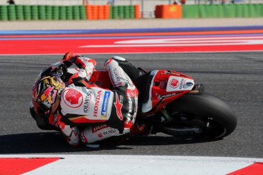 LCR Honda 'dan Takaaki Nakagami, San Marino' daki Moto GP Octo Grand Prix 'si için ücretsiz antrenman sırasında yolda.. 