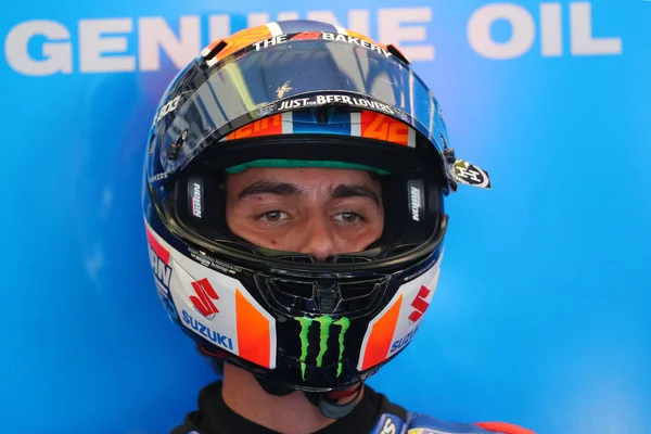 Alex Rins Équipe Suzuki Dans Garage Pendant Les Essais Libres — Photo