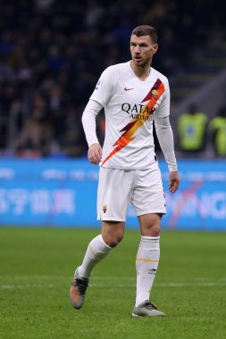 Milano, İtalya. 6 Aralık 2019. İtalyan Serisi A. Fc Internazionale, Roma 'ya karşı. Roma 'dan Edin Dzeko.