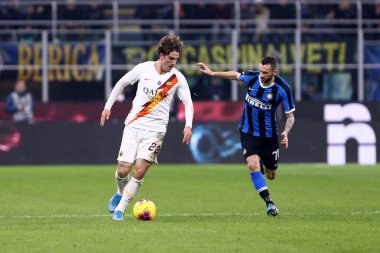 Milano, İtalya. 6 Aralık 2019. İtalyan Serisi A. Fc Internazionale, Roma 'ya karşı. Nicol? Roma 'dan Zaniolo.