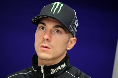 İtalya 'daki Moto GP Oakley Grand Prix sırasında Canavar Enerjisi' nden Maverick Vinales Yamaha MotoGP. 