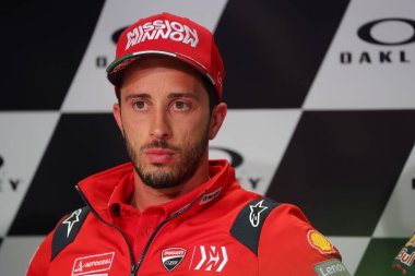 Ducati Takımı 'ndan Andrea Dovizioso Moto GP Oakley Grand Prix arifesinde otlakta.. 
