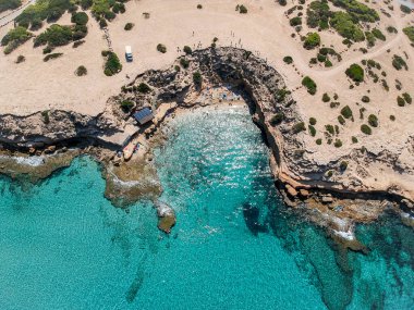 Cala Escondida, İbiza. Espaa.