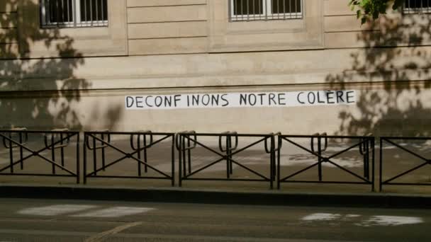 Deconfinons Colere Gatugraffiti Paris — Stockvideo