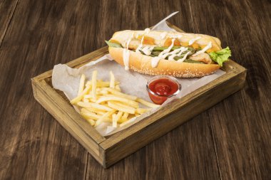 Sosisli sandviç sosis Türkiye ile