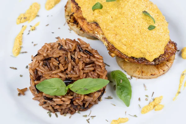 Chicken with curry sauce and rice closeup — Stock Photo, Image