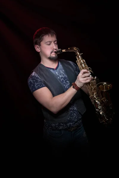 Een saxofonist. — Stockfoto