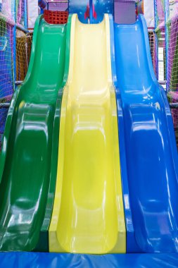 Eğlence Merkezi plastik slaytları