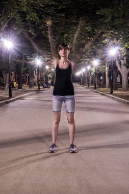 Elinde bir sürü kadınla