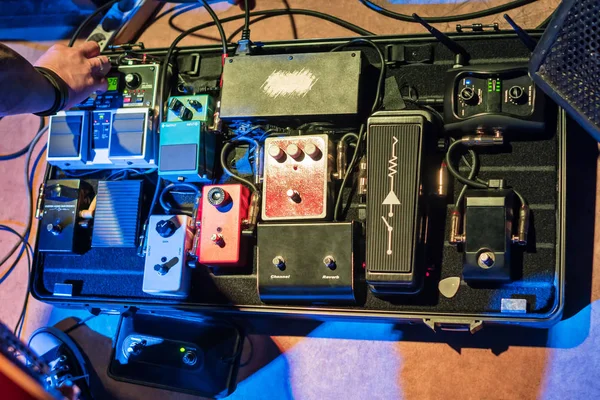 Case with accessories for guitars — Stock Photo, Image