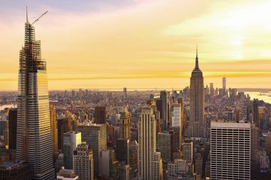 Manhattan, New York, Ny, Usa - 30 Kasım 2019. New York City Mimarisi, Manhattan silueti ile alacakaranlıkta Top of the Rock, Rockefeller Center, Ny, Usa.