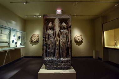 Manhattan, New York, Usa - 9 Aralık 2019. New York Metropolitan Sanat Müzesi 'nin odası - Amerika' nın en büyük sanat müzesi olan Metthe, Manhattan, 1000. Cadde 'de.. 