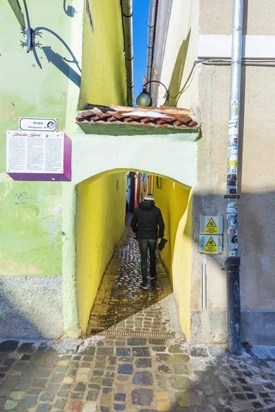 Brasov Romania February 2020 Tourists Rope Street Unique Atmosphere Amazing — Stock Photo, Image