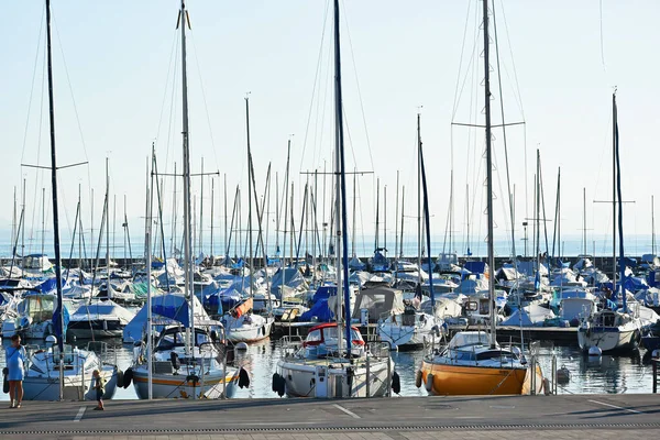 Lausanne Suíça Agosto 2019 Porto Ouchy Lago Genebra Lausanne Suíça — Fotografia de Stock