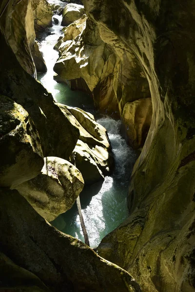 Spectacular Gorges Pont Diable Karst Situado Largo Dranse Morzine Macizo — Foto de Stock
