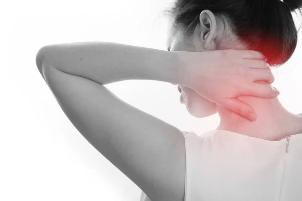 Mujer con dolor de cuello sobre fondo blanco aislado. concepto de —  Fotos de Stock