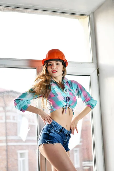 Beautiful Girl Working Uniform Protective Orange Helmet — Stock Photo, Image