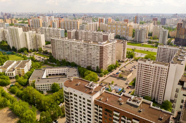 Panoramablick Auf Eine Großstadt Mit Häusern Und Straßen Gefilmt Von — Stockfoto