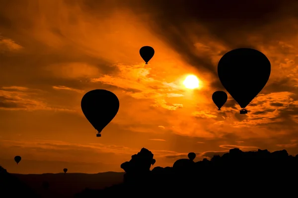 Balon gökyüzü rengi