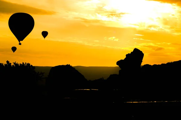 Balon gökyüzü rengi