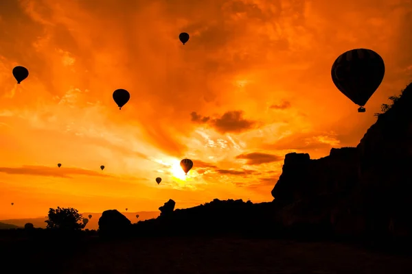 Balon gökyüzü rengi