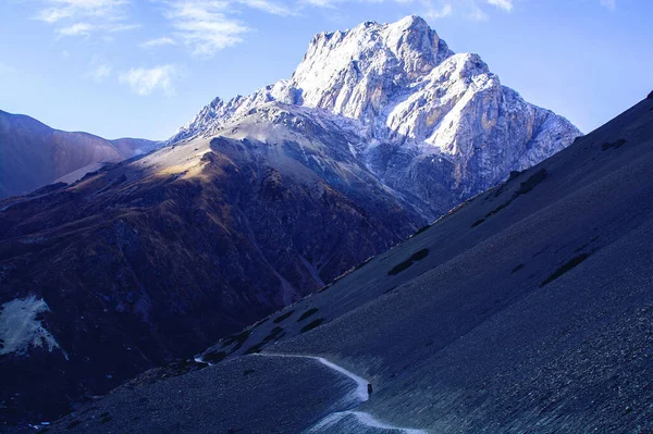 Montaña Nepal Ruta Senderismo Himalaya Fotografía Paisajes — Foto de Stock