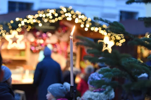 Wolfgangsee Advent - Wolfgangsee 'ye her yıl on binlerce ziyaretçi gelir ve Sankt Wolfgang, Sankt Gilgen ve Strobl (Salzkammergut, Avusturya) -