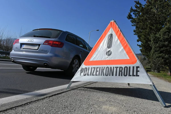 Криза Корони Контроль Поліції Обмеження Виходу Контролюються Поліцією Австрії — стокове фото