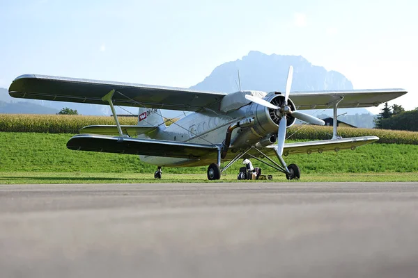 Antonow Uma Aeronave Multi Uso Com Uma Envergadura Mais Maior — Fotografia de Stock