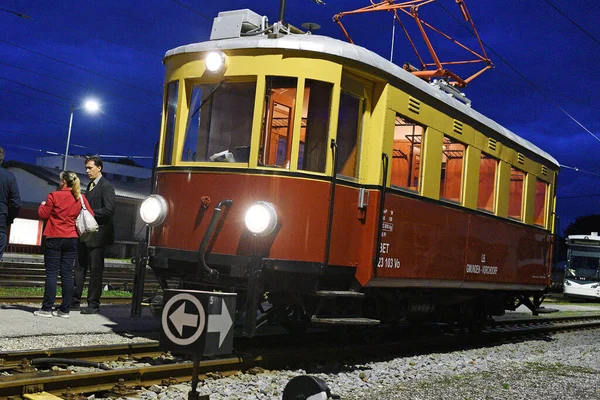 Traunsee Tram Vorchdorf Para Gmunden Noite Alta Áustria Áustria — Fotografia de Stock