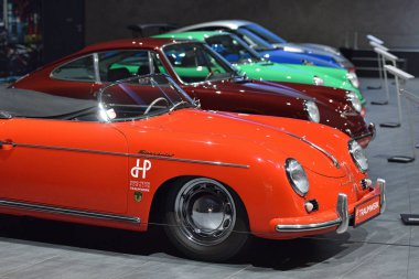 Porsche Müzesi 'ndeki efsanevi Porsche 356 Piding' deki Traumwerk (Bavyera))