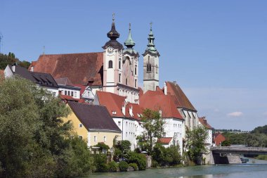 St. Michael (Yukarı Avusturya, Avusturya) kilisesi ile Steyr şehri)