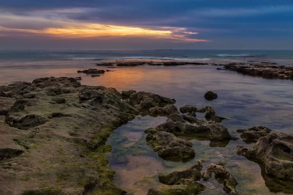 Hermosa Puesta Sol Sobre Mar Mediterráneo Israel — Foto de Stock