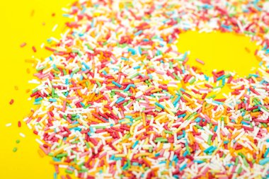 Çok renkli Pastel arka plan veya en iyi manzaralı renkli doku. Pastel lezzetli kabarık tatlı mini marshmallow. En az yaz tatil tarzı. Komik lezzetli kek