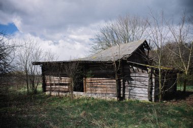 Eski köy evde yok. Kırsal arka plan. Yatay photoshot