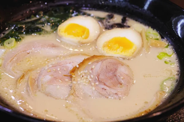 Macarrão Porco Com Ovo Fervente Estilo Japão — Fotografia de Stock