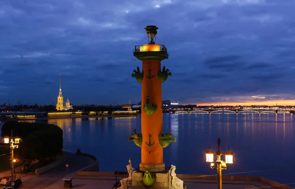 Fortaleza Pedro Pablo Columna Rostral San Petersburgo Rusia Noches Blancas —  Fotos de Stock