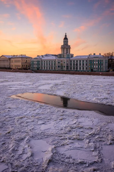 Wintersonnenuntergang Kunstkamera Saint Petersurg Russland Zugefrorene Newa — Stockfoto