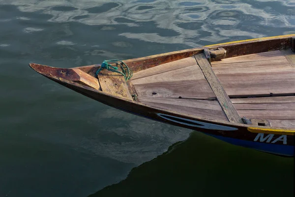 Prow Petit Bateau Bois Dans Une Rivière Vietnam — Photo