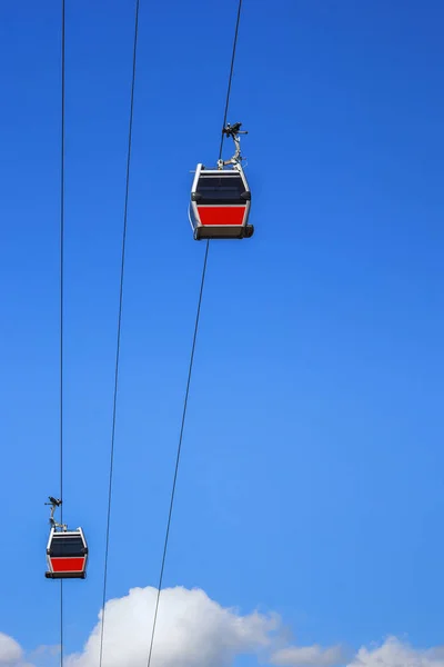 Cabinas de teleférico —  Fotos de Stock