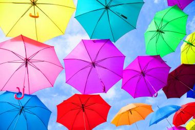 renkli şemsiyeler arka plan