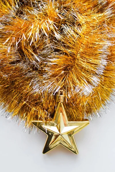 Noel tinsel bir oyuncakla