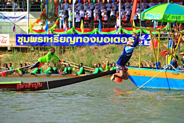 Chumphon Thailand October Unidentified Rowers Enjoy Native Thai Long Boats — Stock Photo, Image